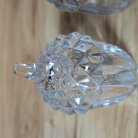 Godinger Shannon Crystal Acorn Salt And Pepper Shakers - Picture 2 of 4